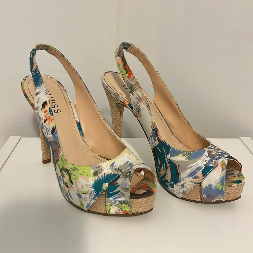 Guess platform Pump